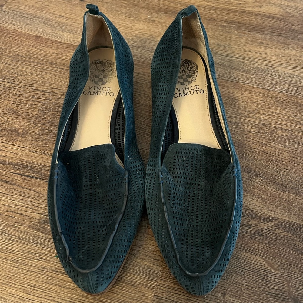 Vince Camuto Flats